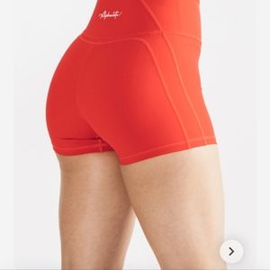 alphalete PULSE SURGE SHORT